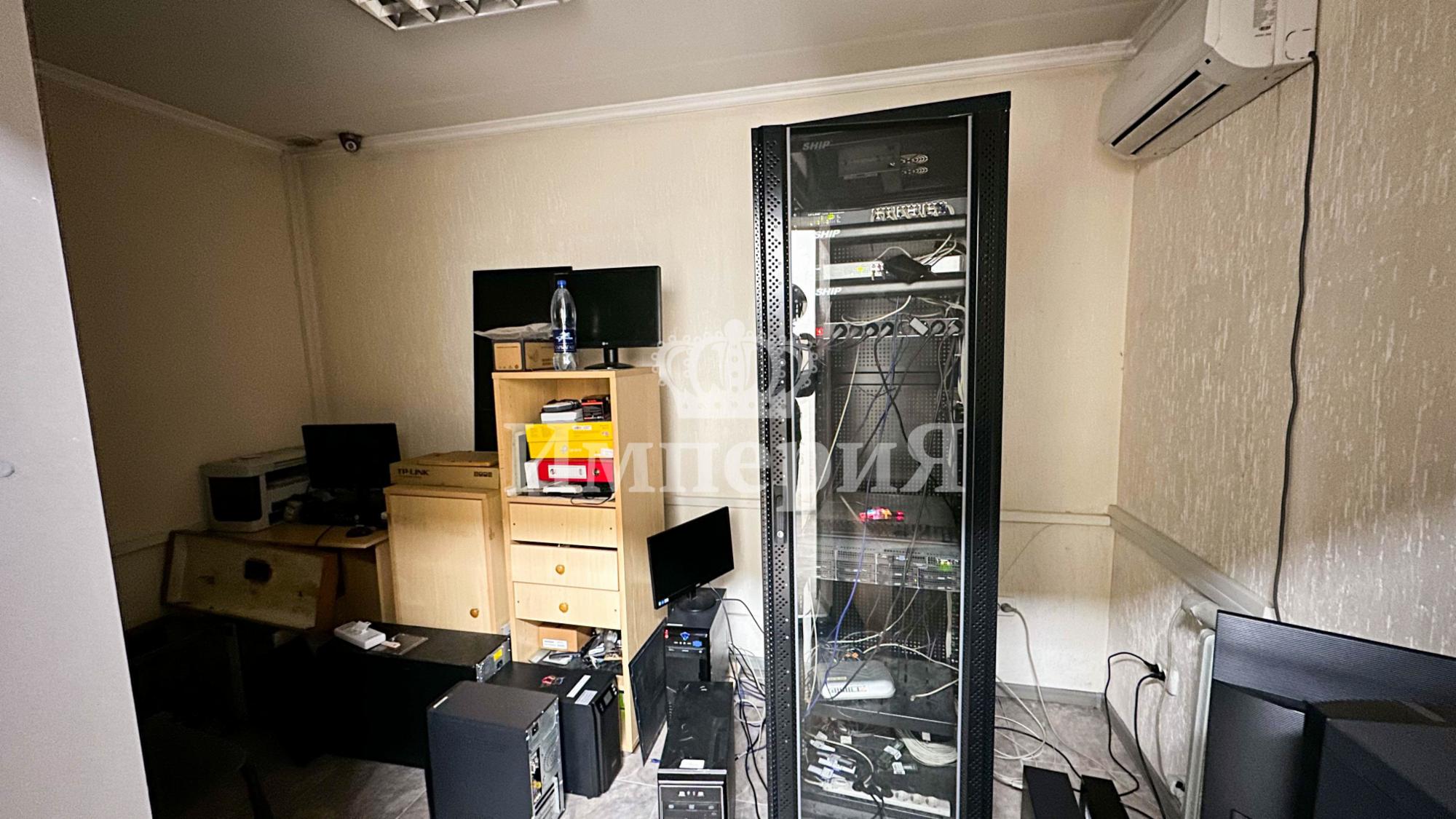 8-комнантный квартира, 212.6 м²,Ескельды Би за 80 000 000