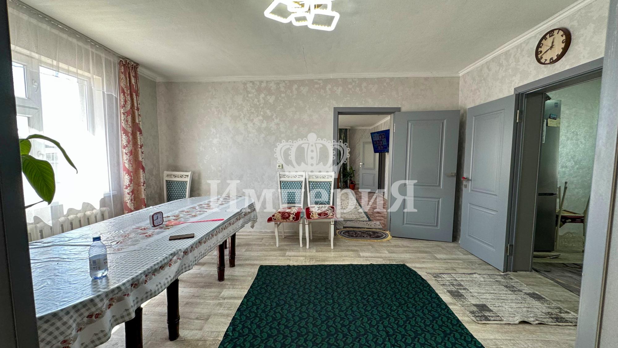 5-комнантный квартира, 97.0 м²,Подобедова за 18 500 000