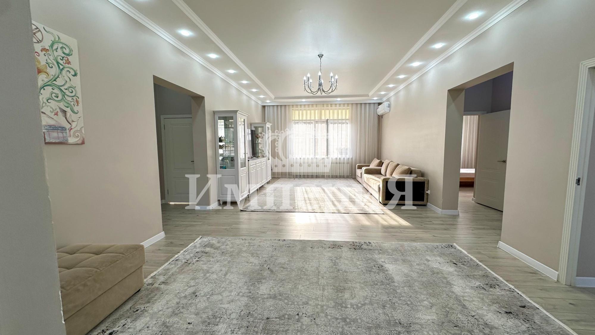 4-комнантный квартира, 140.0 м²,Бактыбаева за 59 000 000