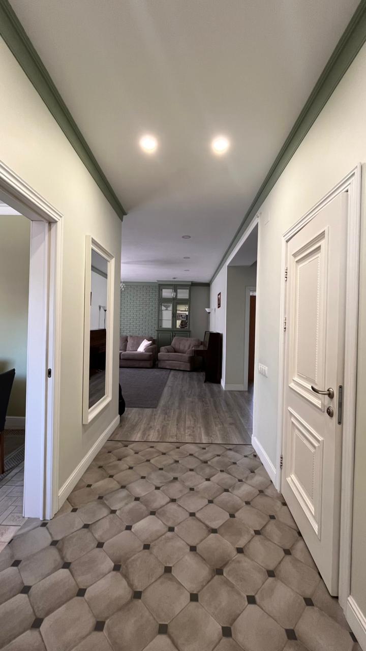 5-комнантный квартира, 180.0 м²,Калиева за 95 000 000