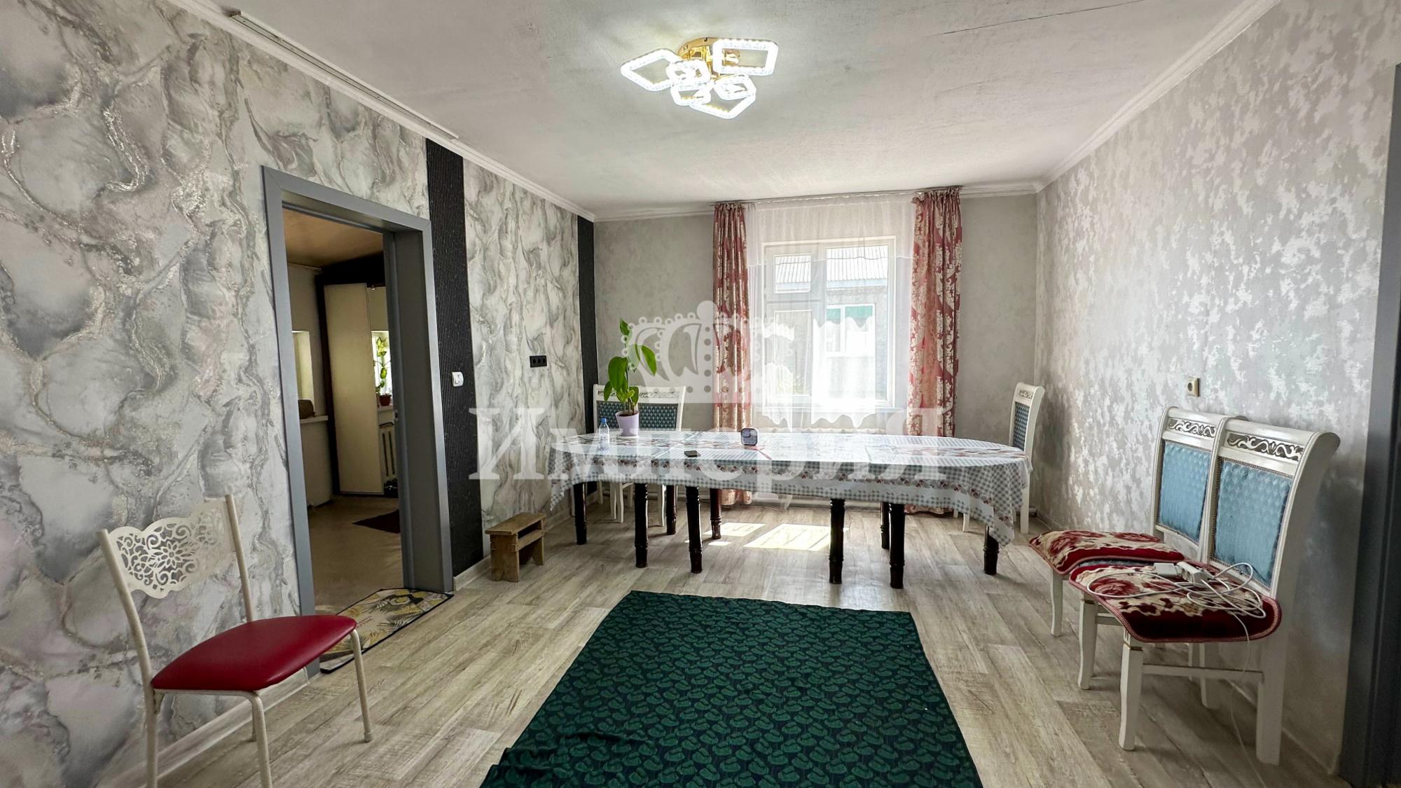 4-комнантный квартира, 98.0 м²,Подобедова за 20 000 000