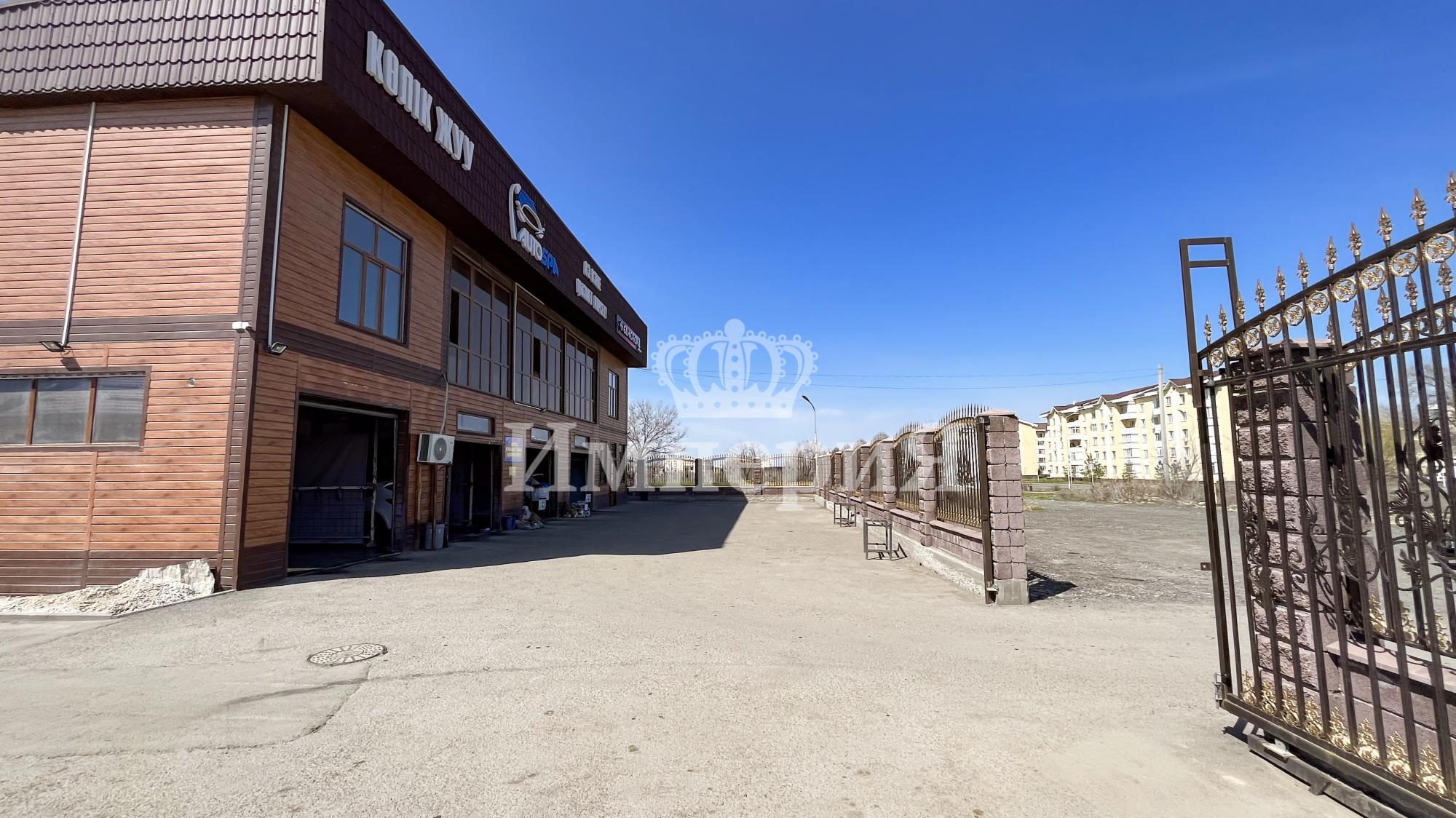 10-комнантный квартира, 327.0 м²,Кунаева за 95 000 000