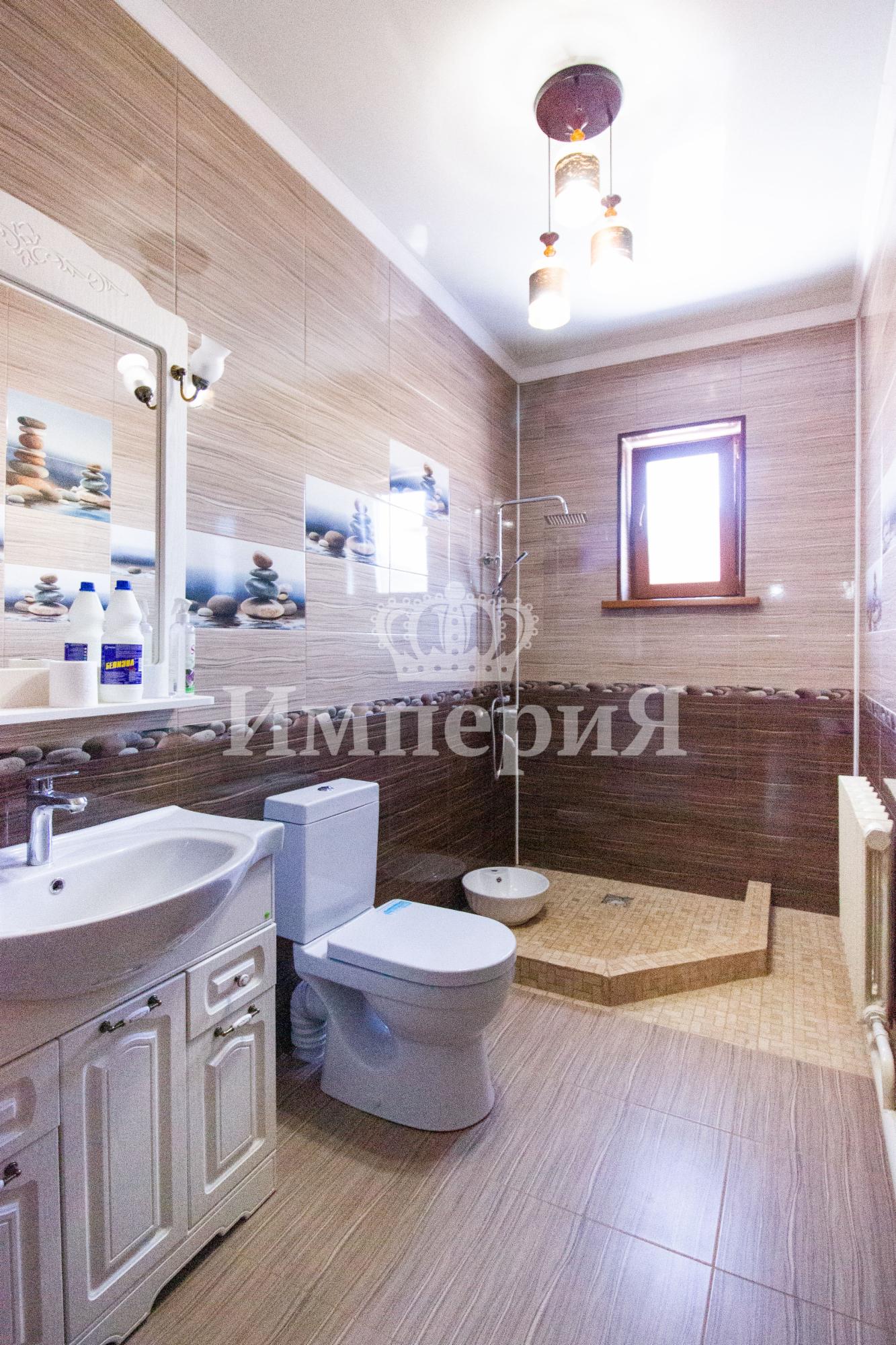 5-комнантный квартира, 180.0 м²,Алтай за 55 000 000