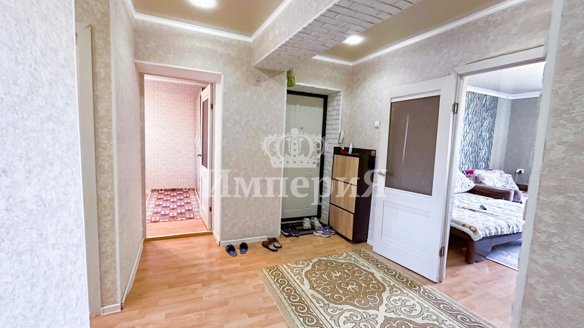 4-комнантная квартира, 98.0 м²,4 мкр за 27 600 000