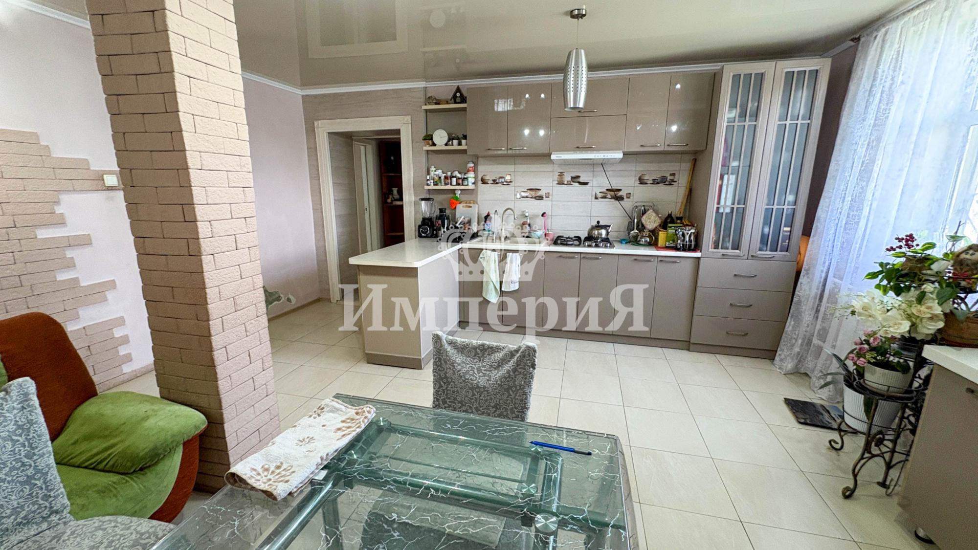 4-комнантный квартира, 116.0 м²,Казахстанская за 38 000 000