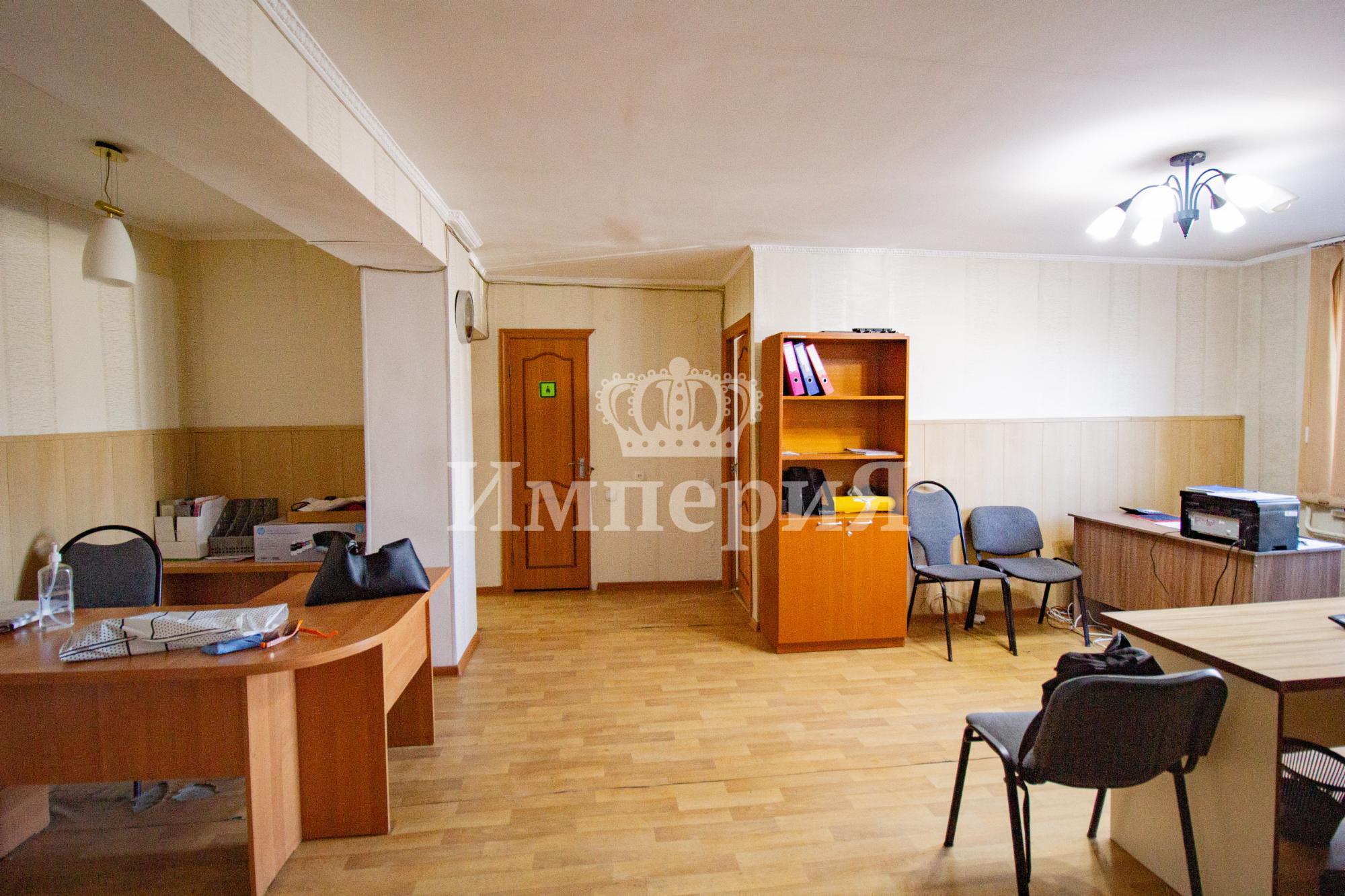 4-комнантный квартира, 67.0 м²,Назарбаева за 18 000 000