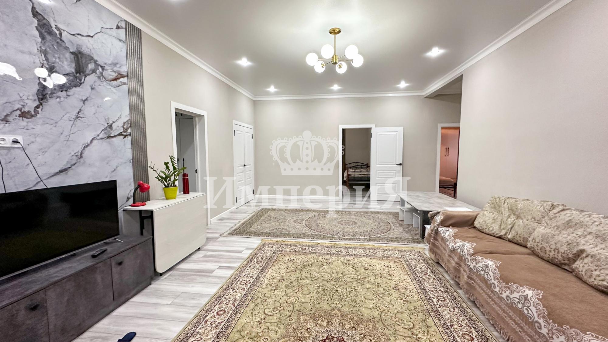 4-комнантный квартира, 130.0 м²,Карлыгаш за 48 500 000