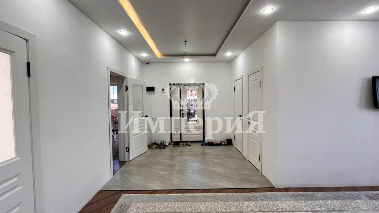 5-комнантный квартира, 167.0 м²,Абубакирова за 47 000 000