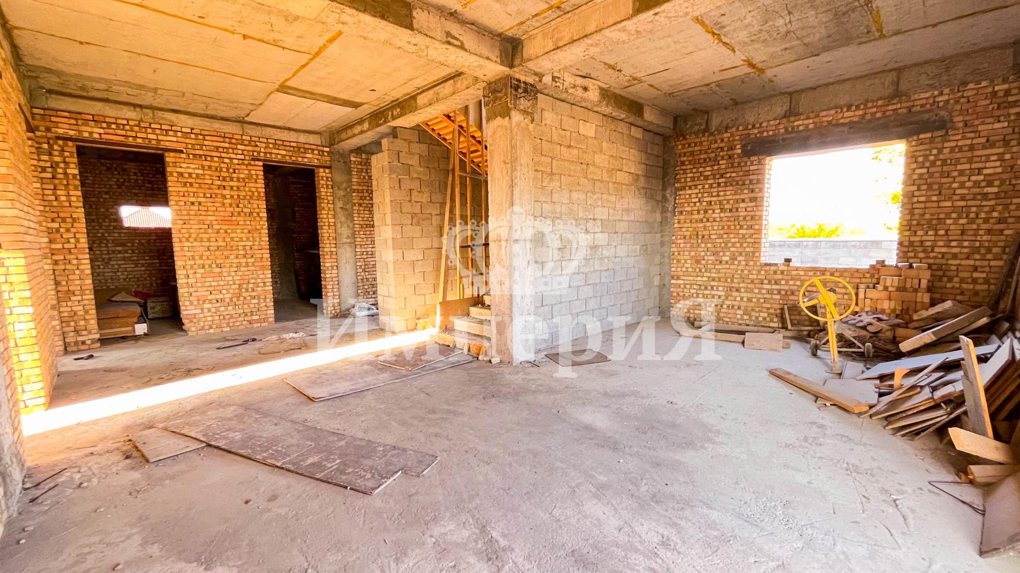 8-комнантный квартира, 470.0 м²,Абая за 58 000 000