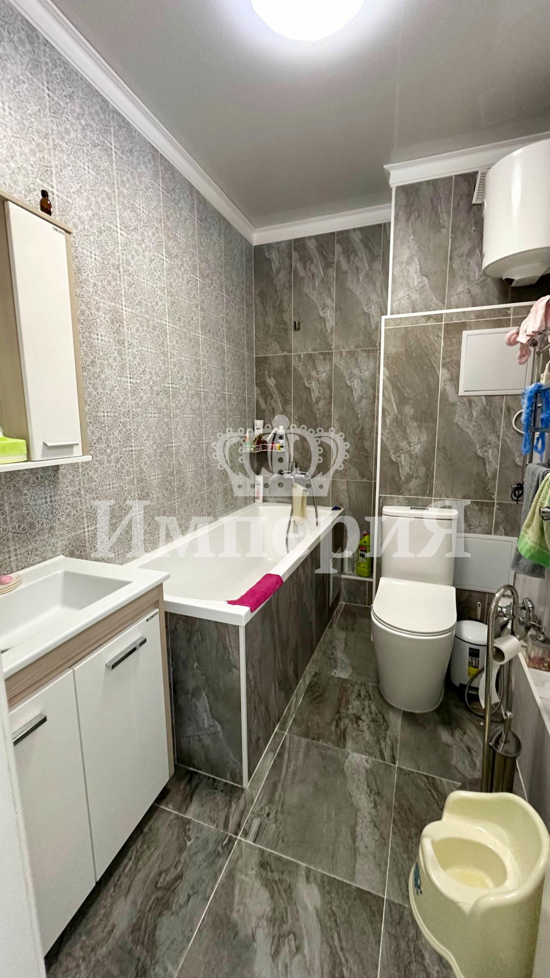 5-комнантная квартира, 141.5 м²,Бирлик за 53 000 000