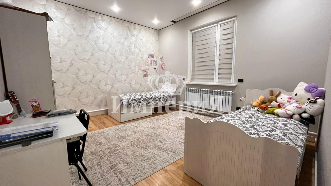 5-комнантный квартира, 200.0 м²,Жана Коныс за 64 000 000