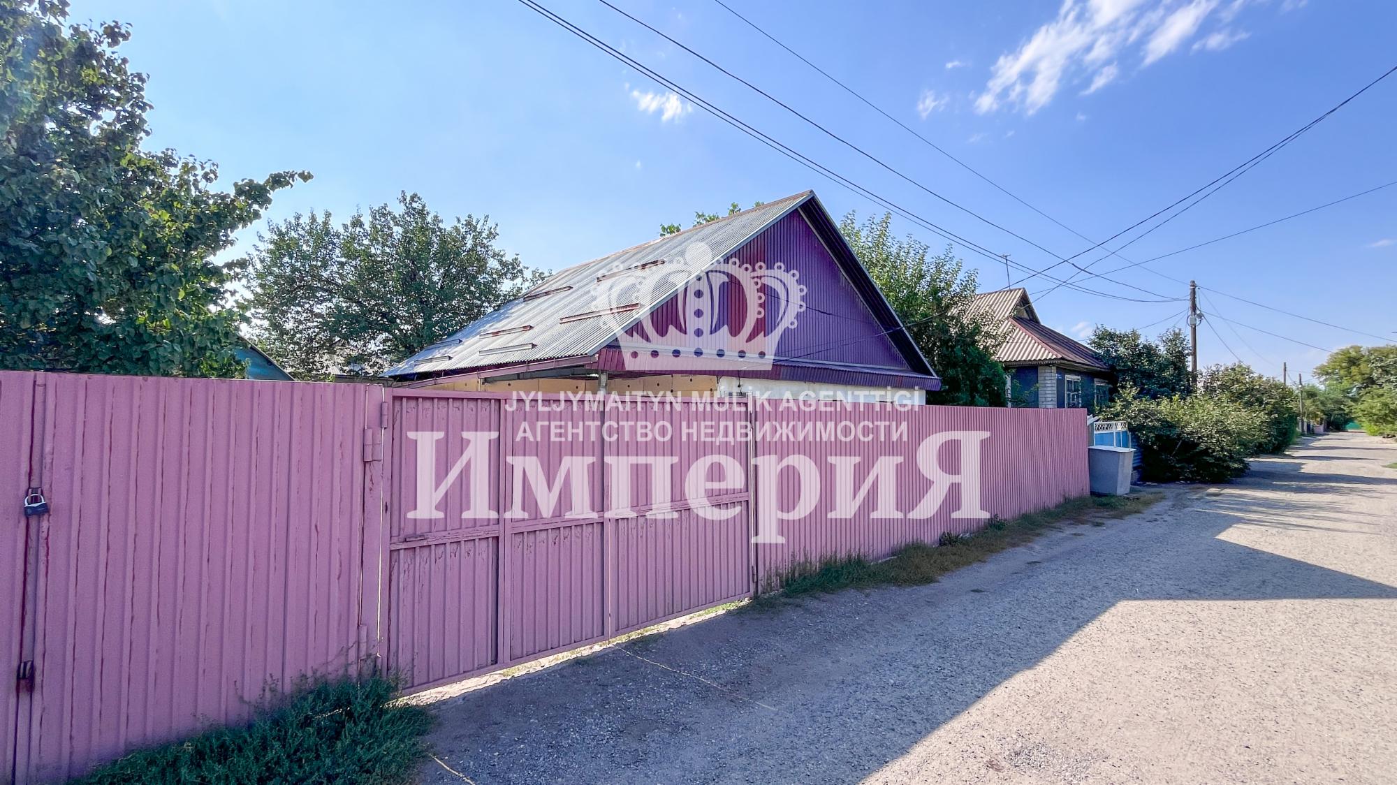 4-комнантный квартира, 47.0 м²,Терибаева за 19 000 000