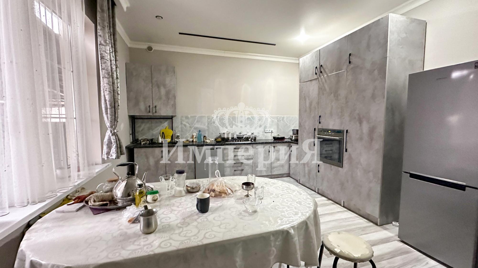 4-комнантный квартира, 130.0 м²,Карлыгаш за 48 500 000