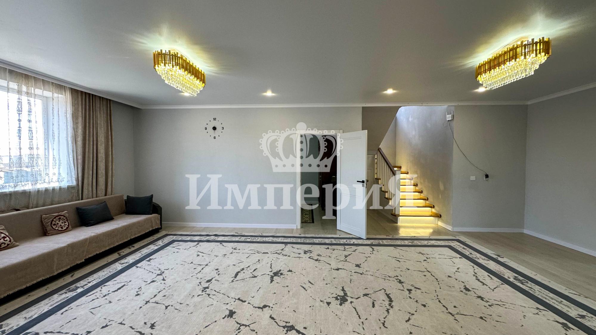 8-комнантный квартира, 137.0 м²,Абубакирова за 55 000 000