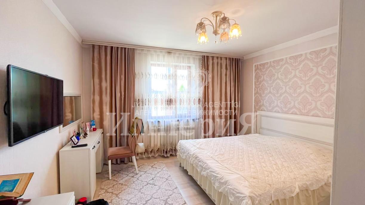 4-комнантный квартира, 132.3 м²,Кок Жазык за 44 000 000