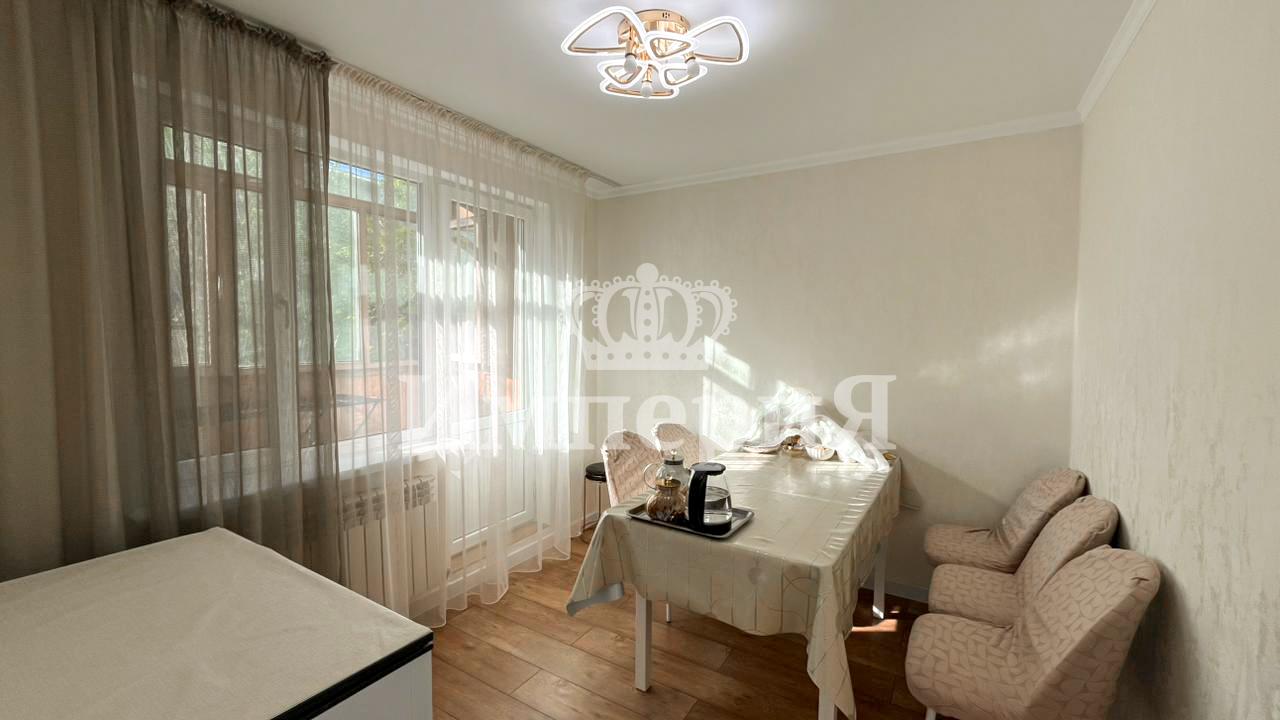 4-комнантная квартира, 74.0 м²,5 мкр за 32 000 000