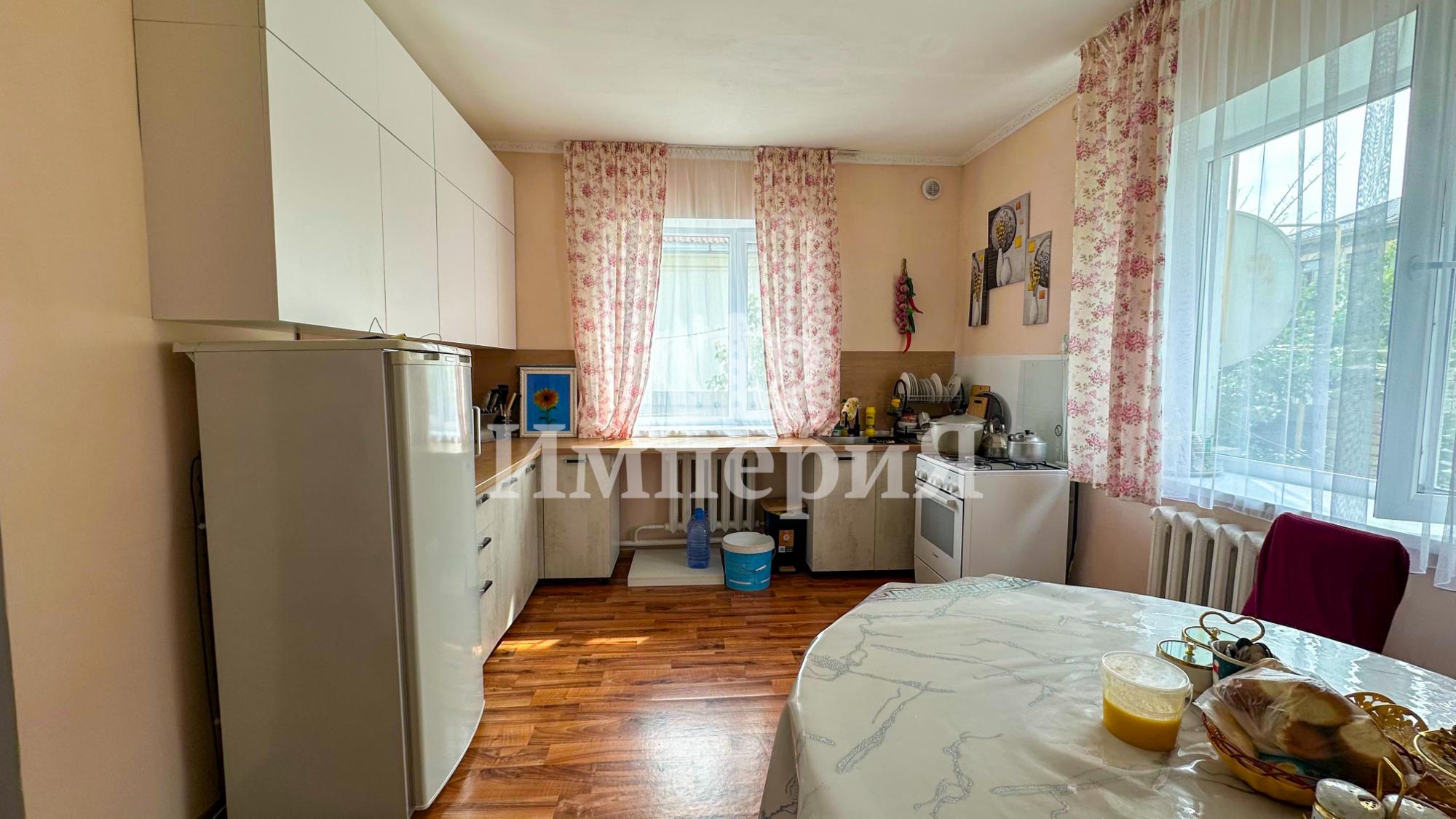 3-комнантный квартира, 165.0 м²,Кадыржанова за 60 000 000