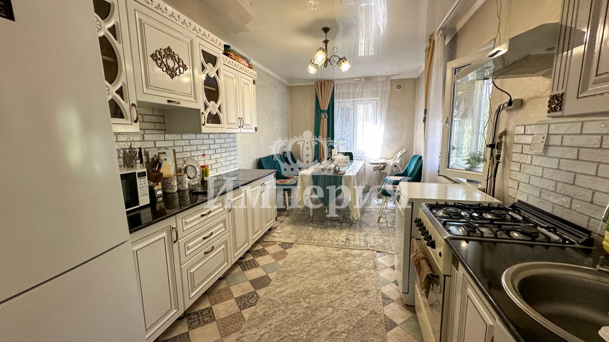 4-комнантный квартира, 100.0 м²,Алимжанова за 2 500 000