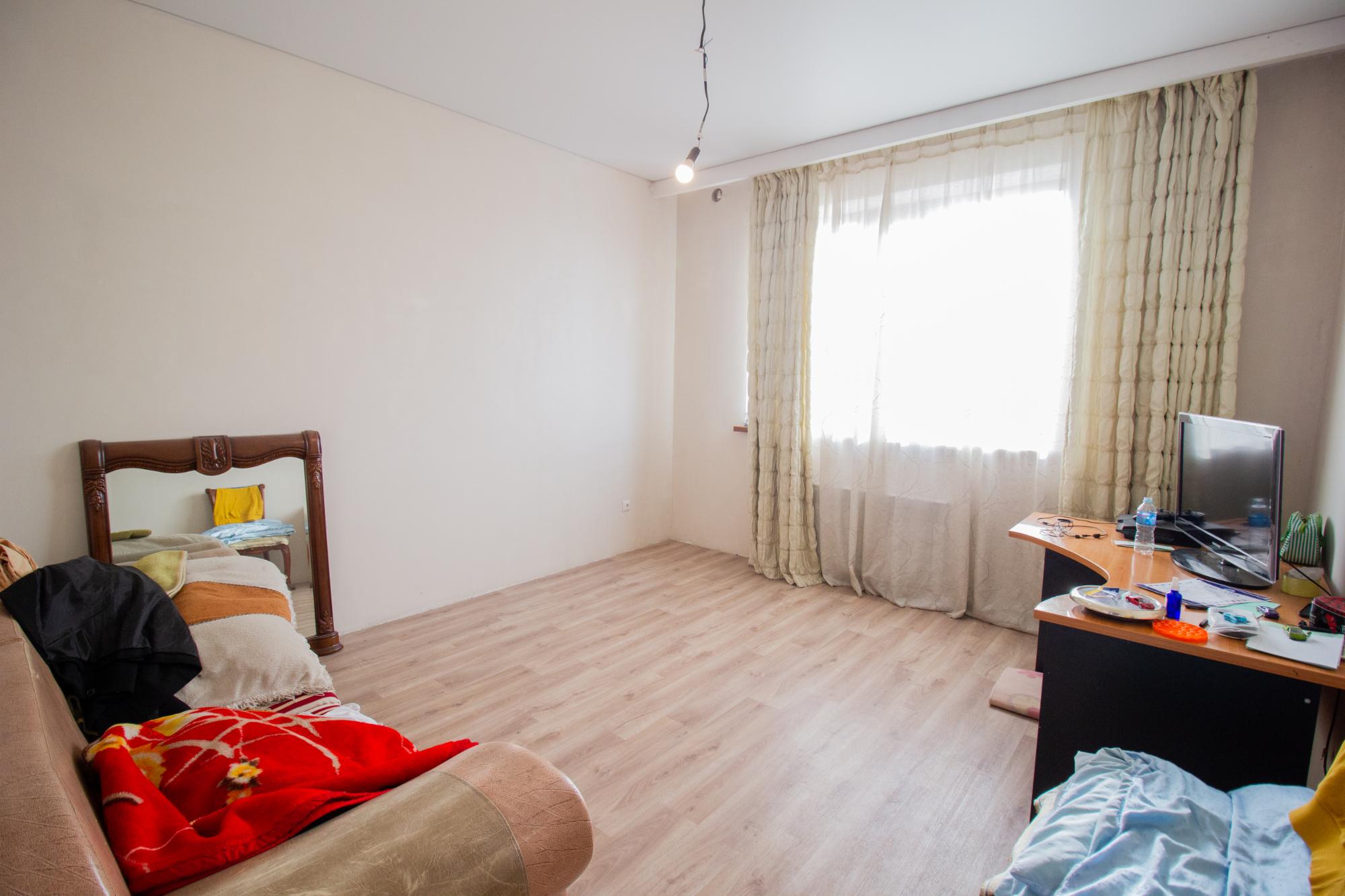 8-комнантный квартира, 267.0 м²,Баян батыра за 64 000 000