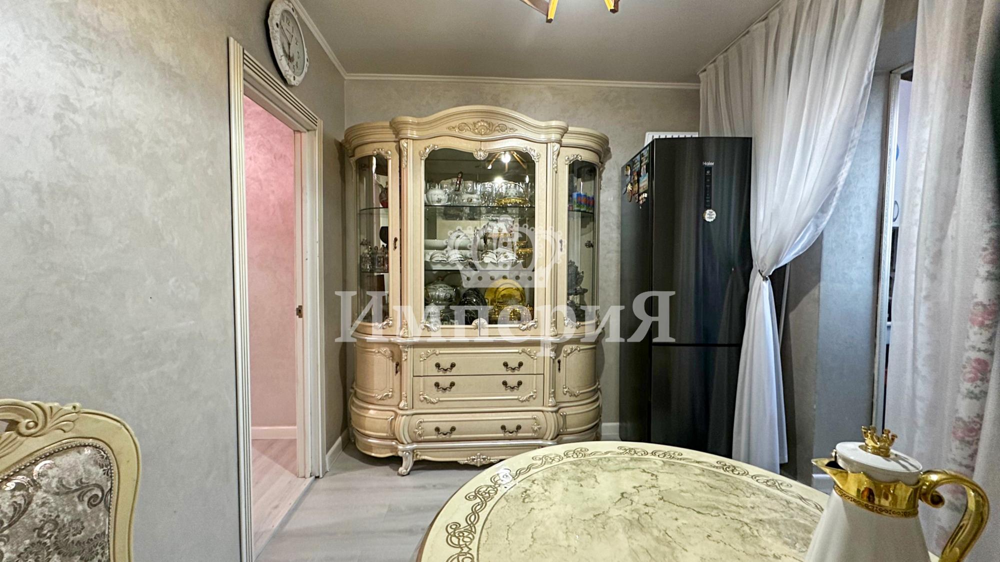 4-комнантная квартира, 92.0 м²,3 мкр за 35 500 000