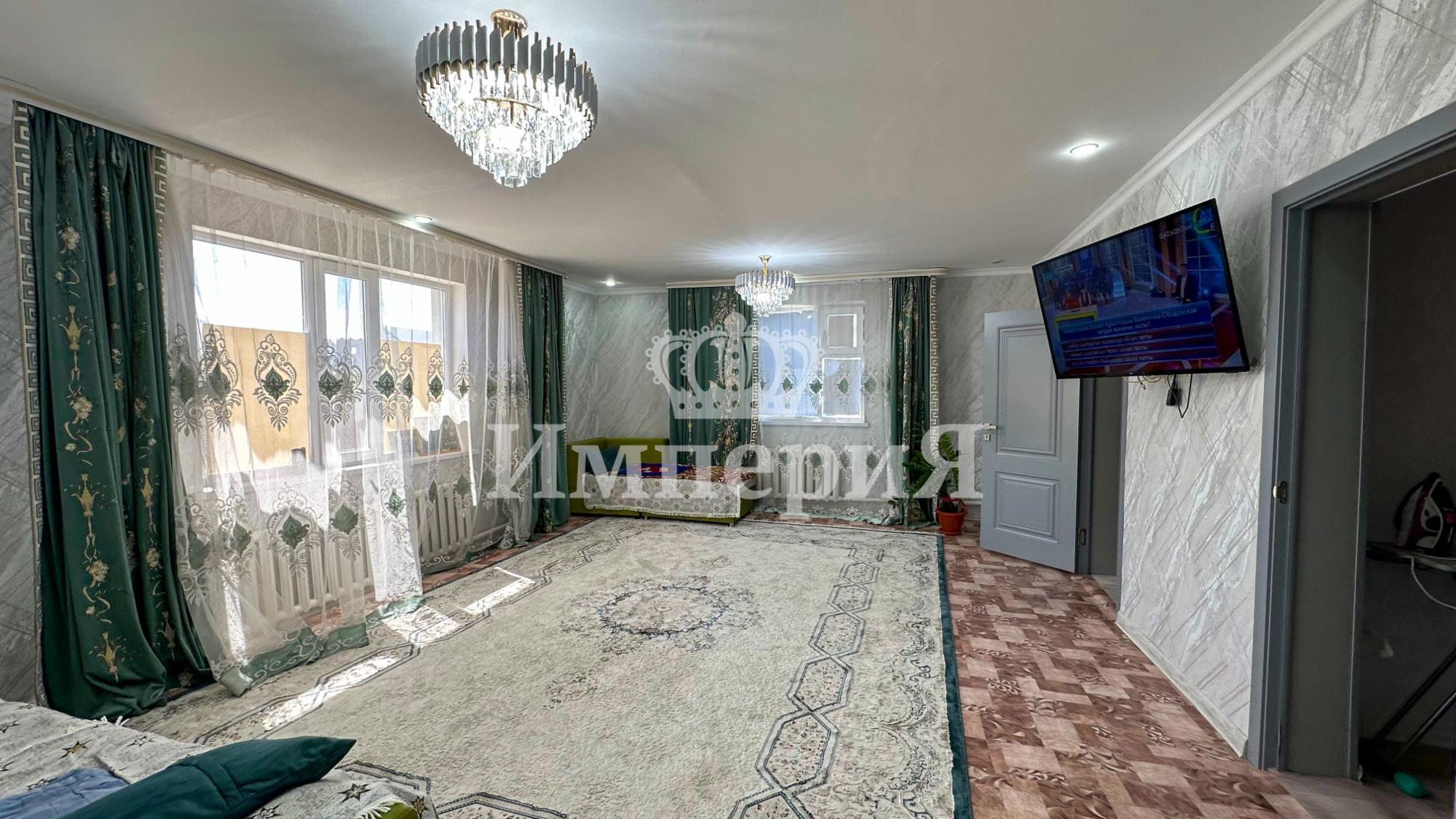 4-комнантный квартира, 98.0 м²,Подобедова за 19 000 000