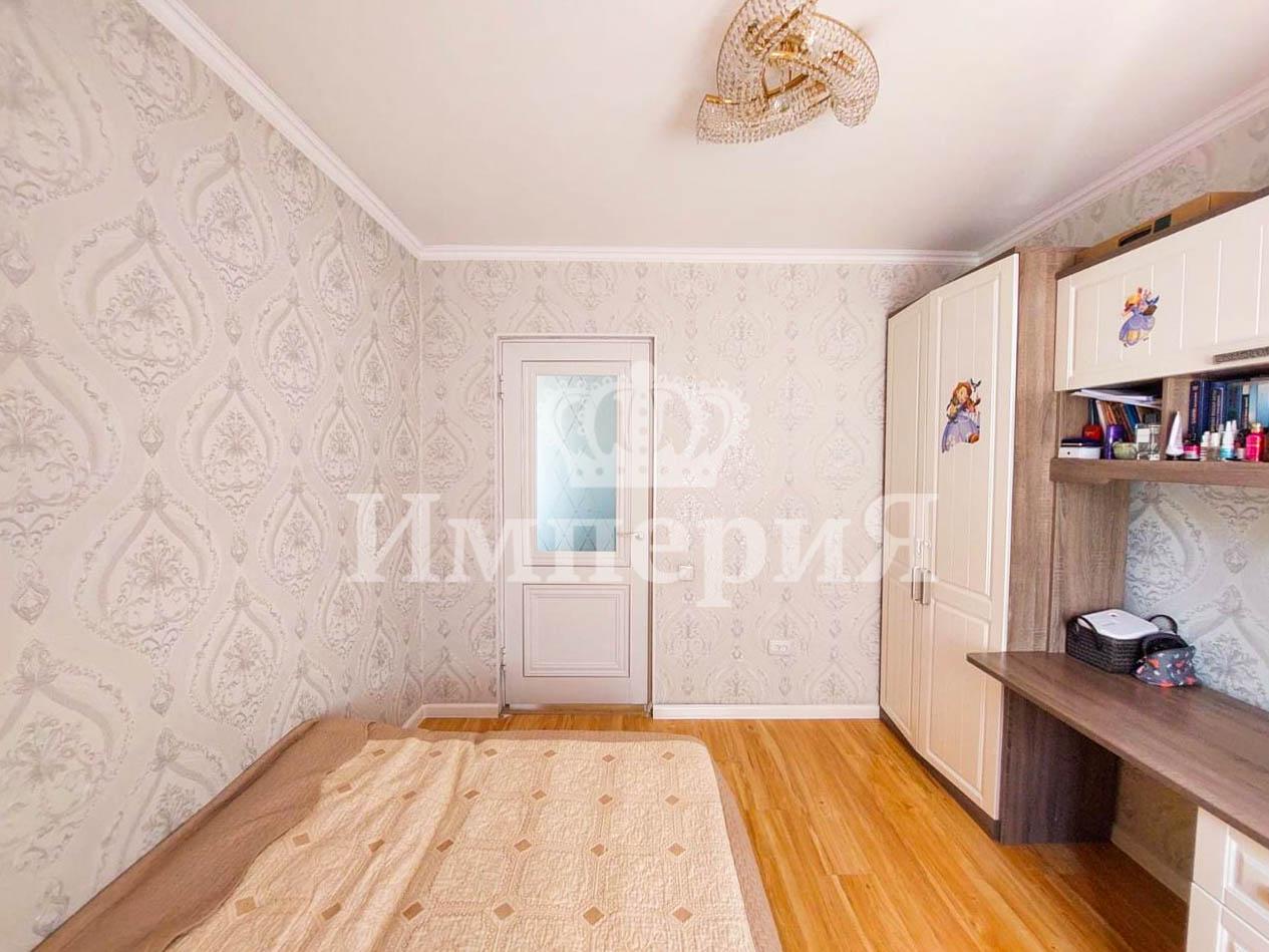 5-комнантная квартира, 97.0 м²,Толебаева за 34 000 000