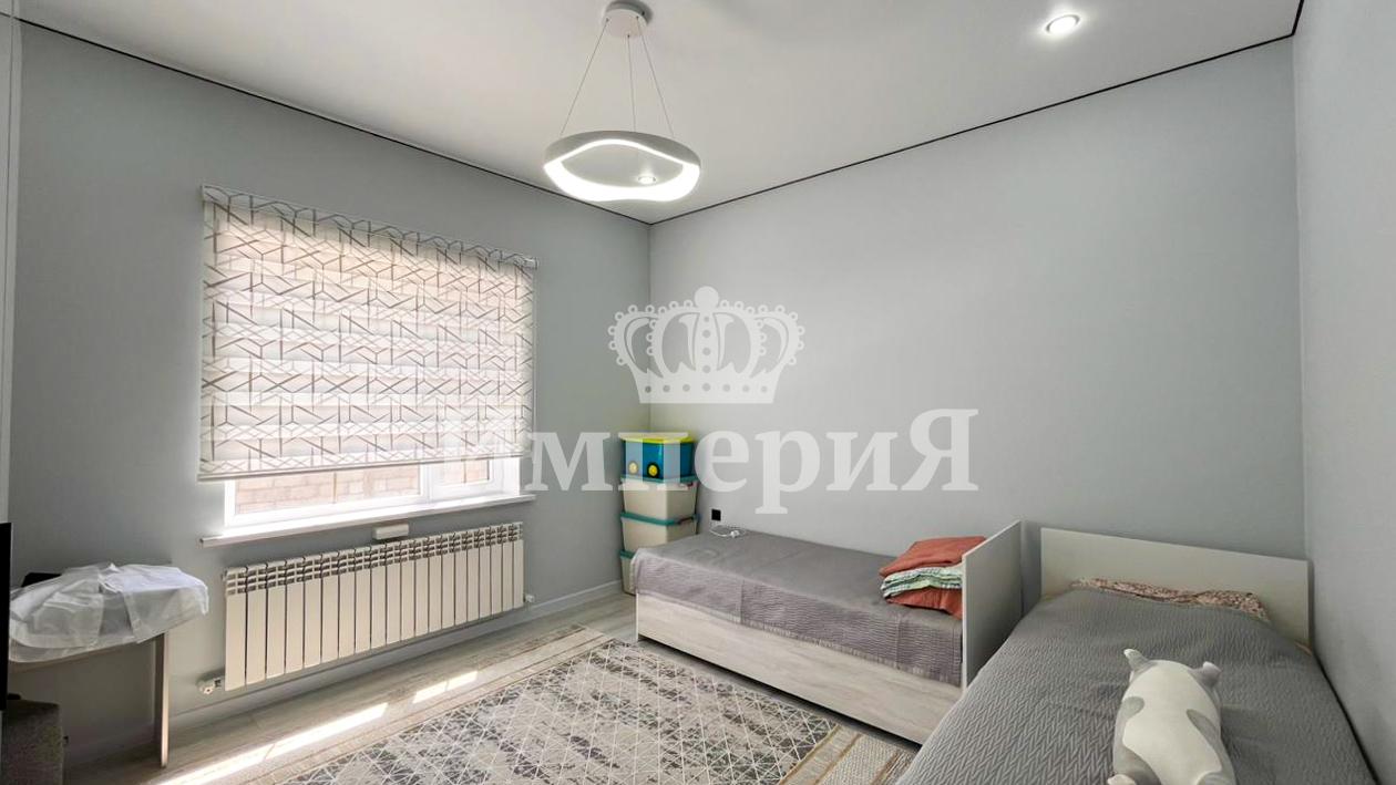 5-комнантный квартира, 157.0 м²,Арасан за 63 000 000