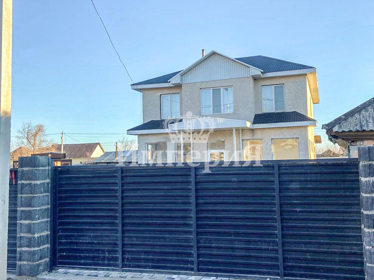 6-комнантный квартира, 142.9 м²,Центр за 27 000 000