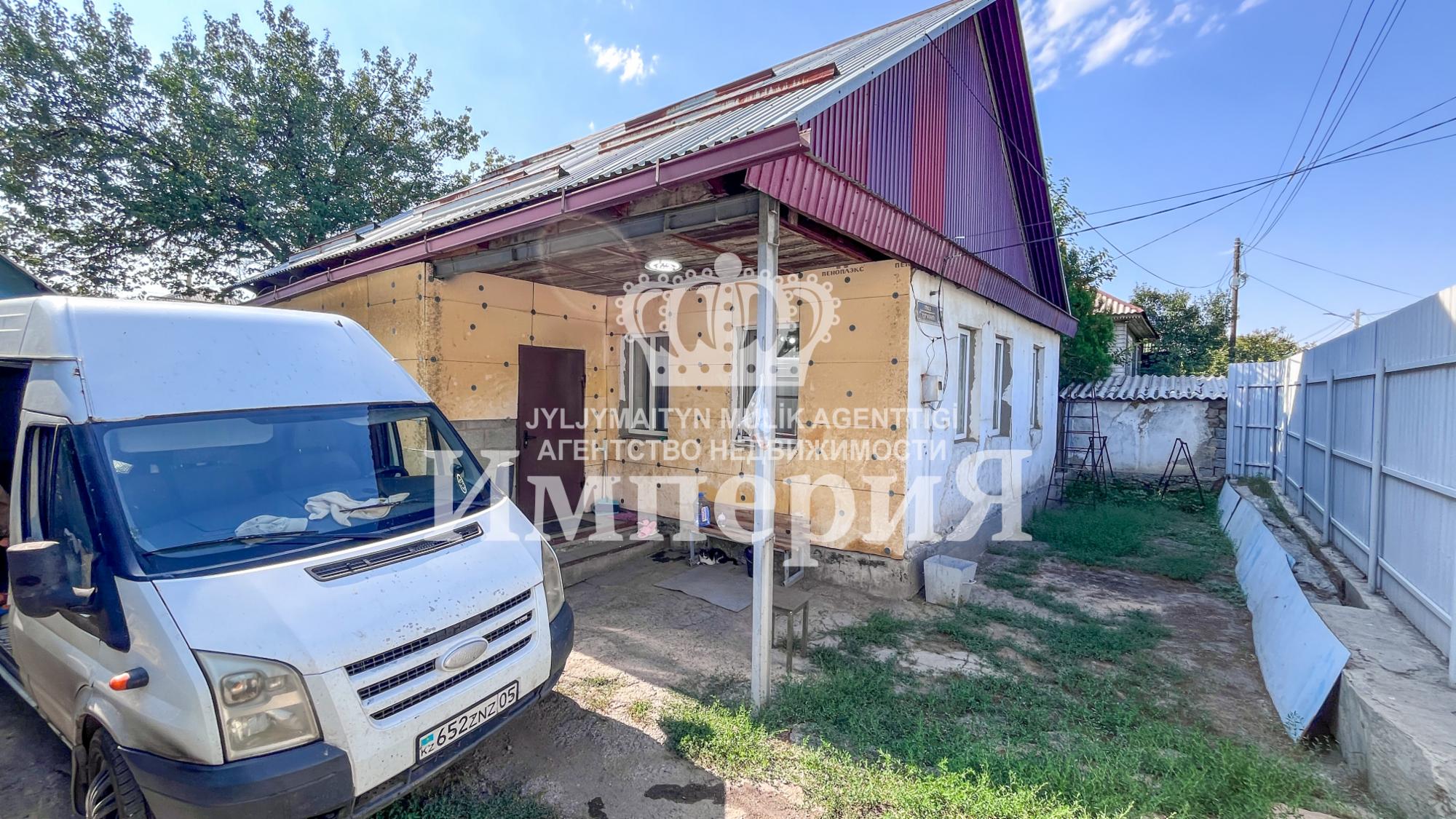 4-комнантный квартира, 47.0 м²,Терибаева за 19 000 000