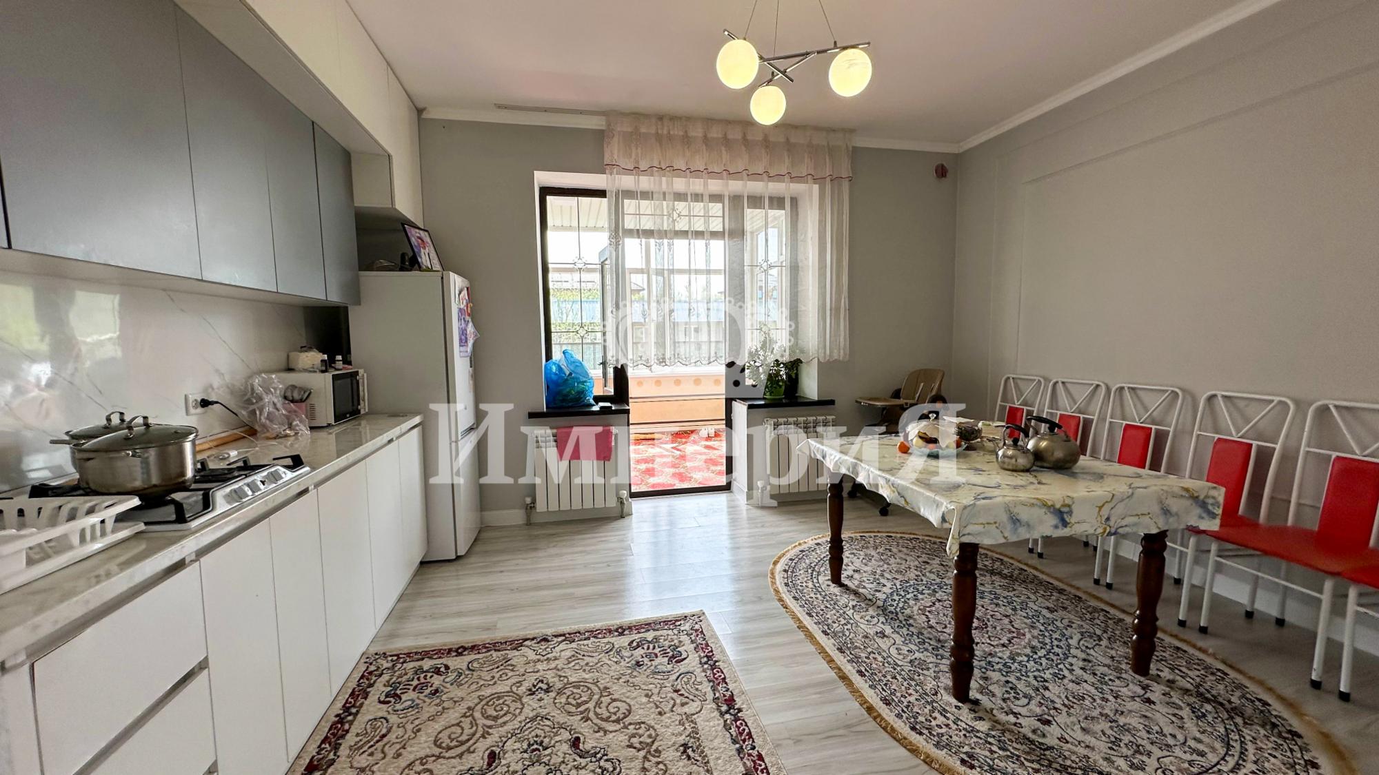 4-комнантный квартира, 116.0 м²,Ескельды Би за 49 000 000