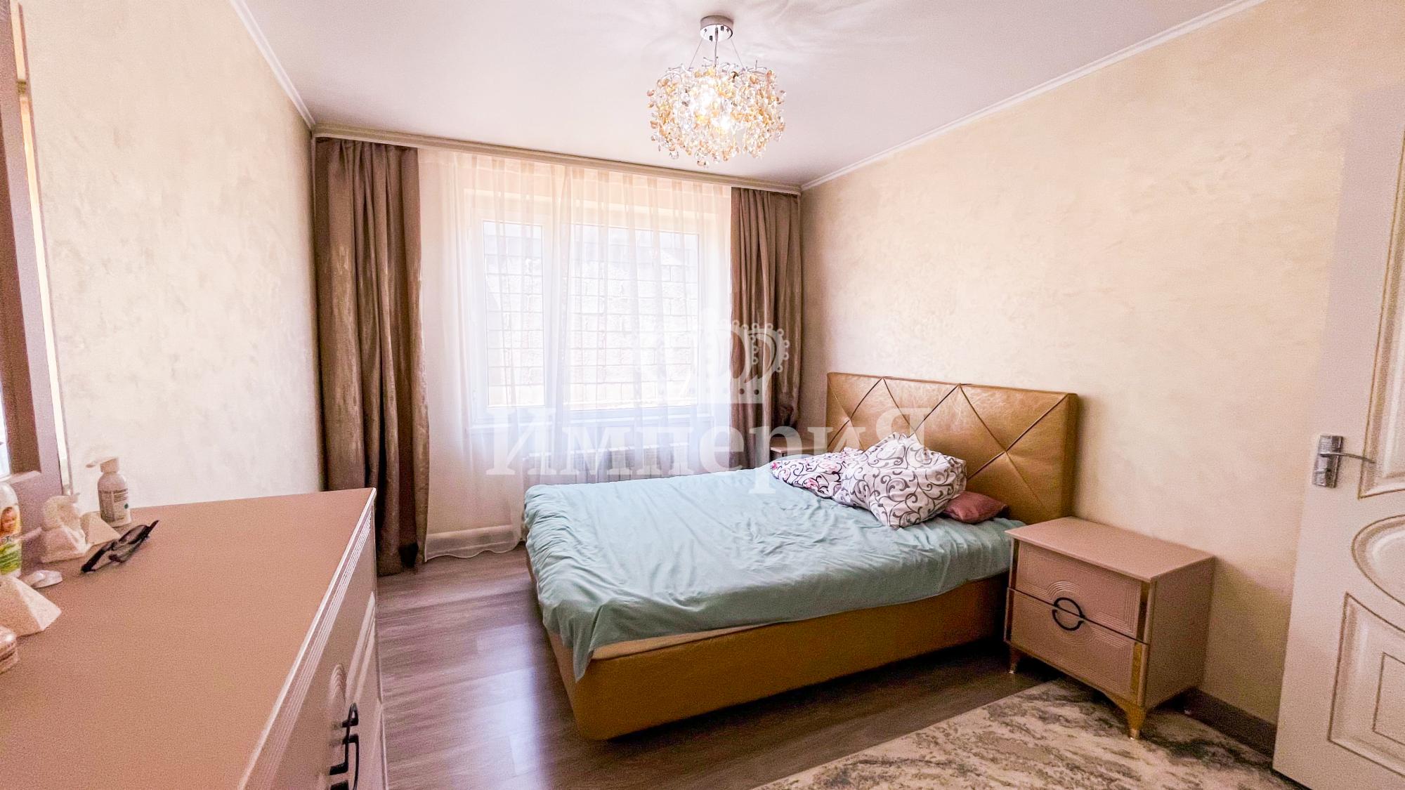 12-комнантный квартира, 465.0 м²,Жамбыла за 150 000 000