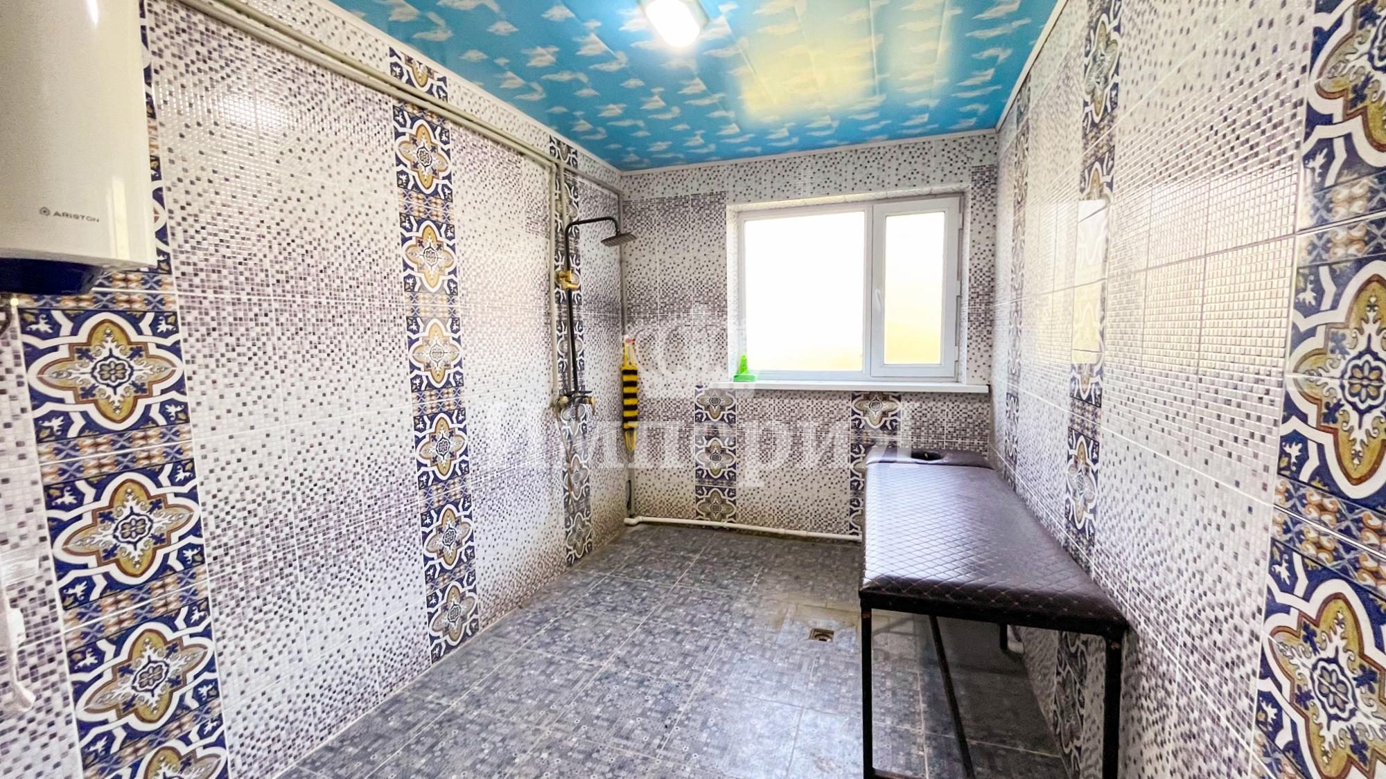 12-комнантный квартира, 370.0 м²,Чкалова за 100 000 000