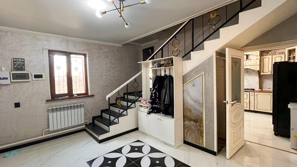 5-комнантный квартира, 130.0 м²,Батыра за 57 000 000