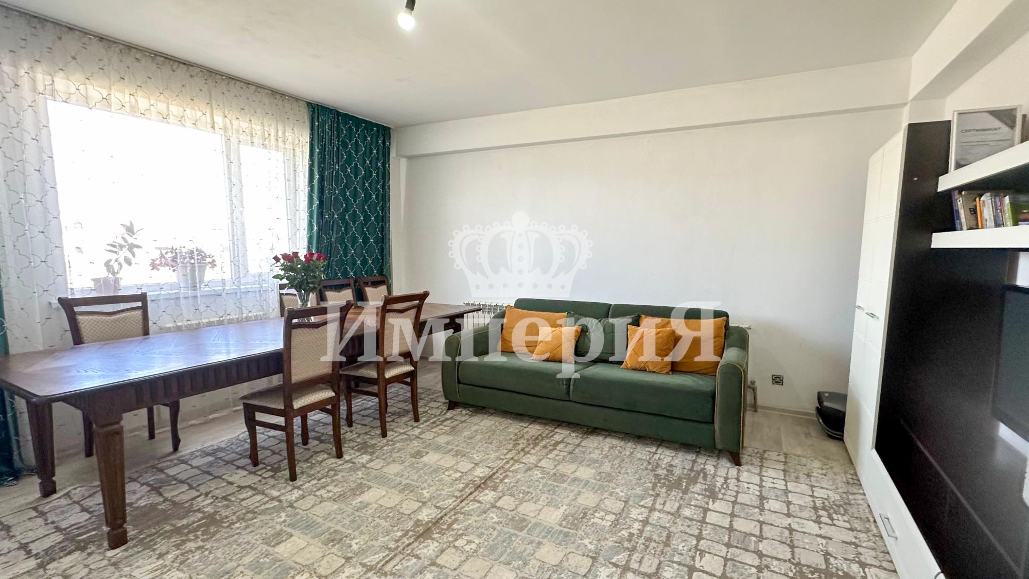 4-комнантный квартира, 145.0 м²,Абая за 30 000 000