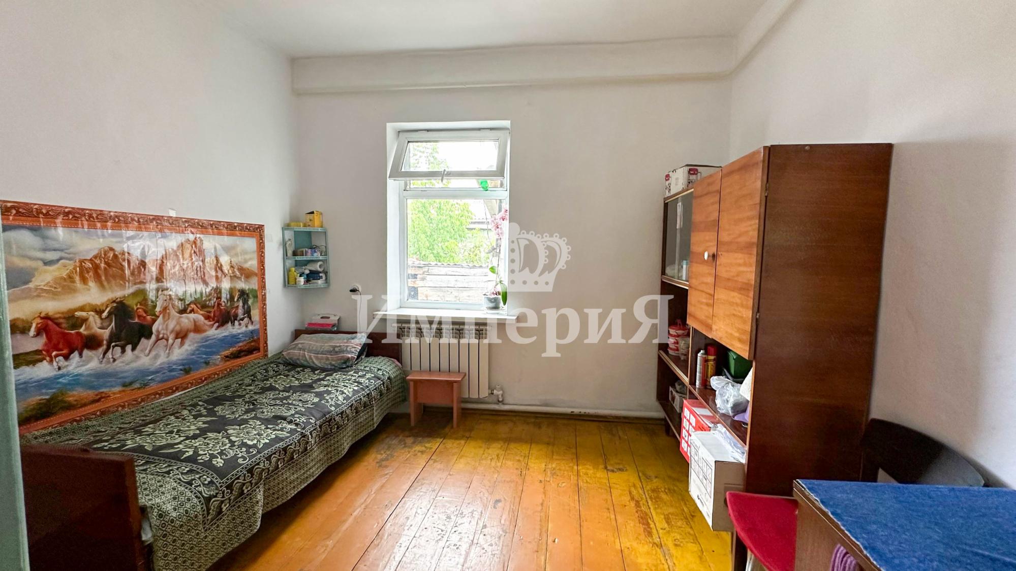 4-комнантный квартира, 65.0 м²,Курманова за 14 000 000