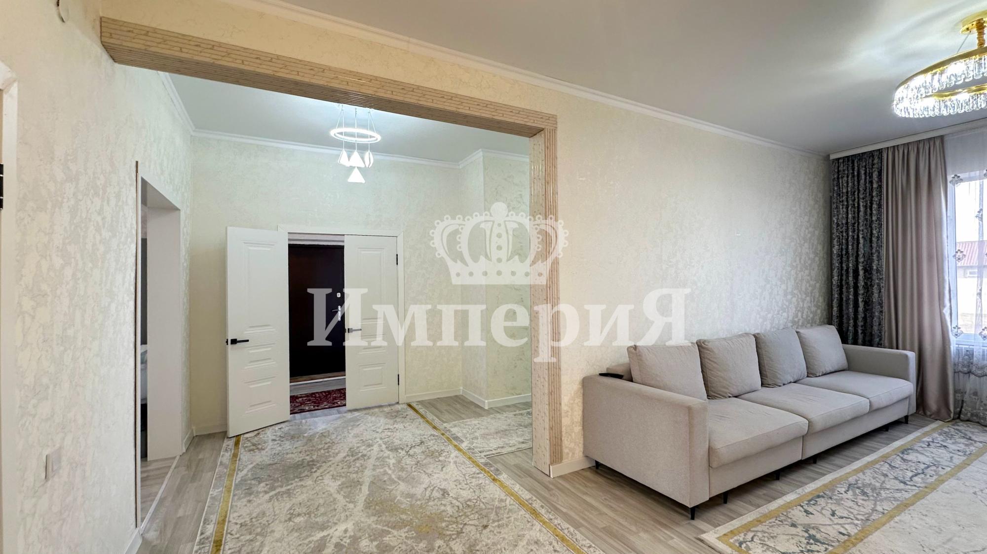 5-комнантный квартира, 160.0 м²,Байтурсынова за 56 000 000