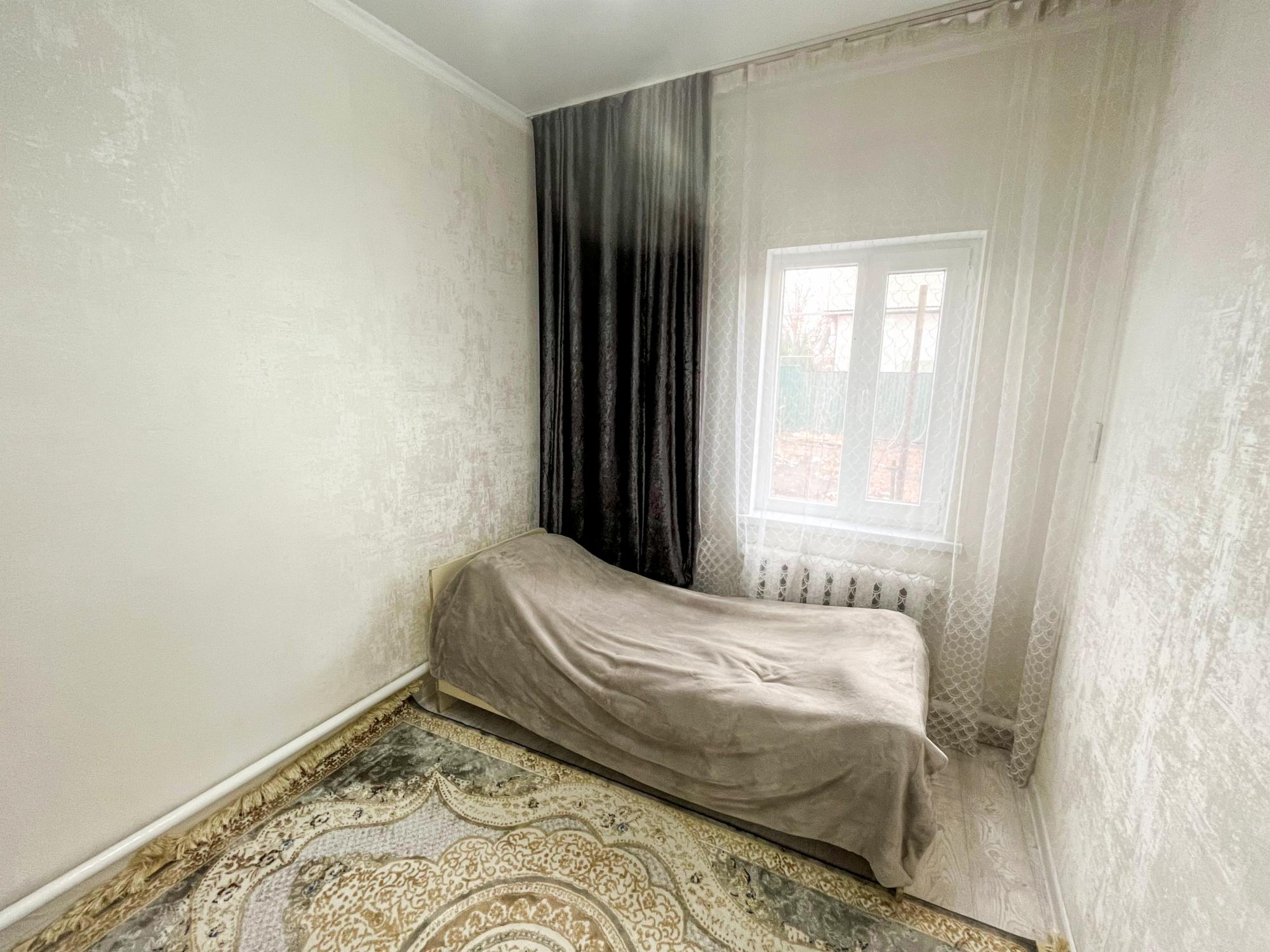 5-комнантный квартира, 93.0 м²,Асановой за 15 600 000