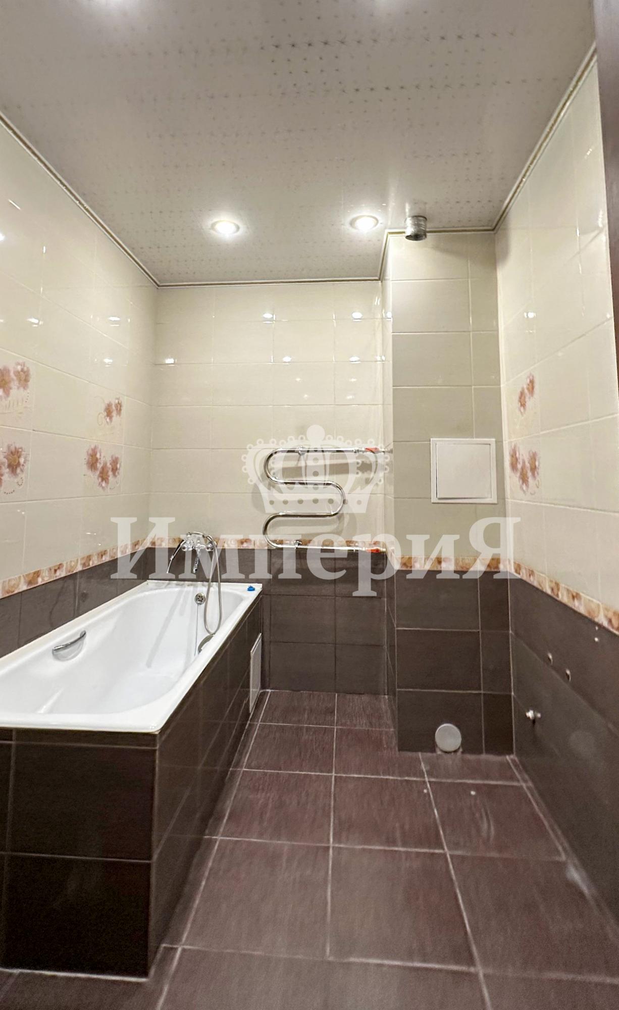 4-комнантная квартира, 237.0 м²,Каратал за 93 000 000