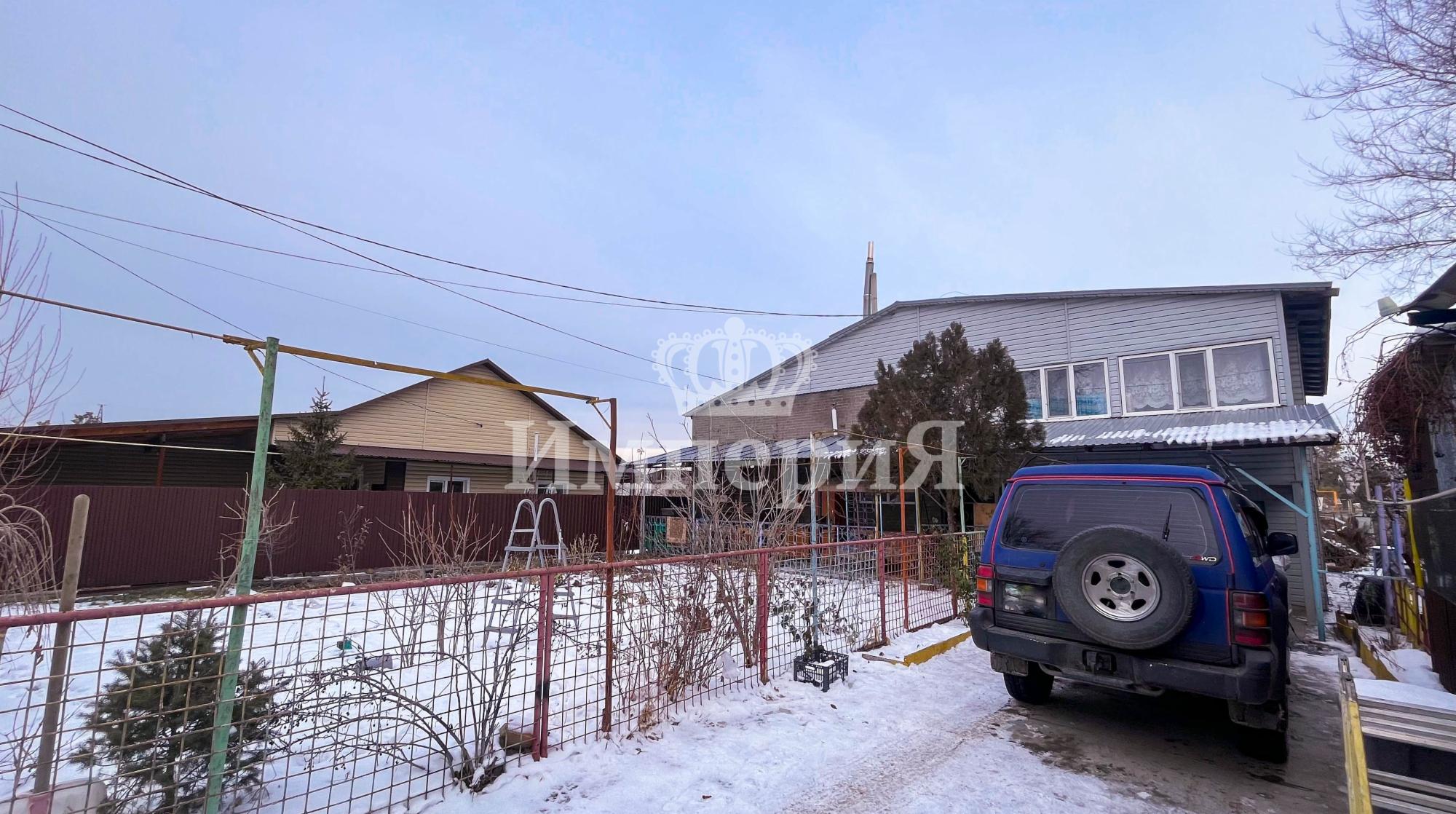 4-комнантный квартира, 184.0 м²,Кудайбердиева за 35 000 000