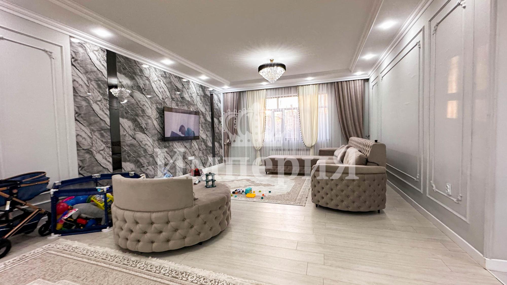 7-комнантный квартира, 325.0 м²,Новостройка за 110 000 000