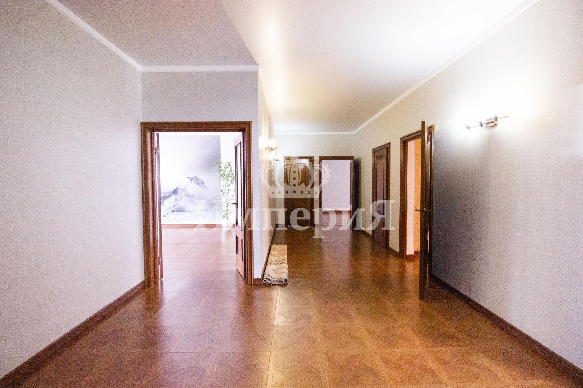 5-комнантный квартира, 180.0 м²,Алтай за 55 000 000