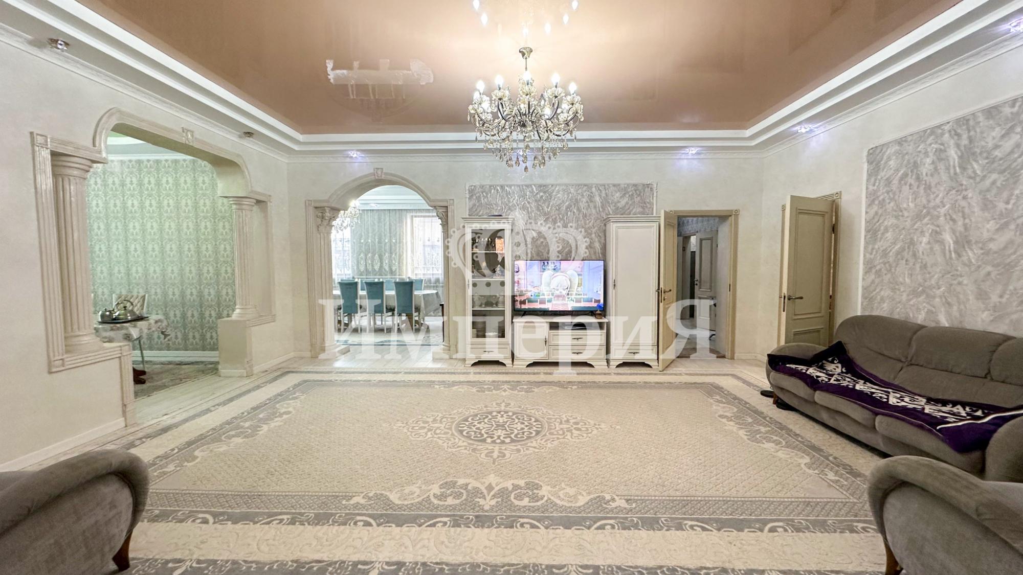 6-комнантный квартира, 205.0 м²,Гульдаурен за 70 000 000