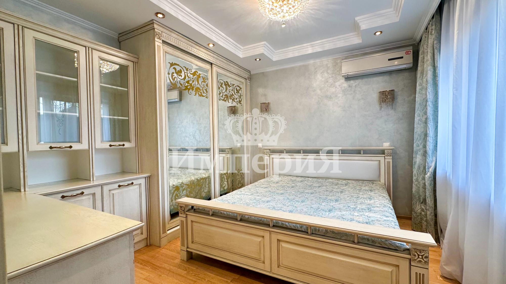 5-комнантная квартира, 180.0 м²,Каратал за 80 000 000