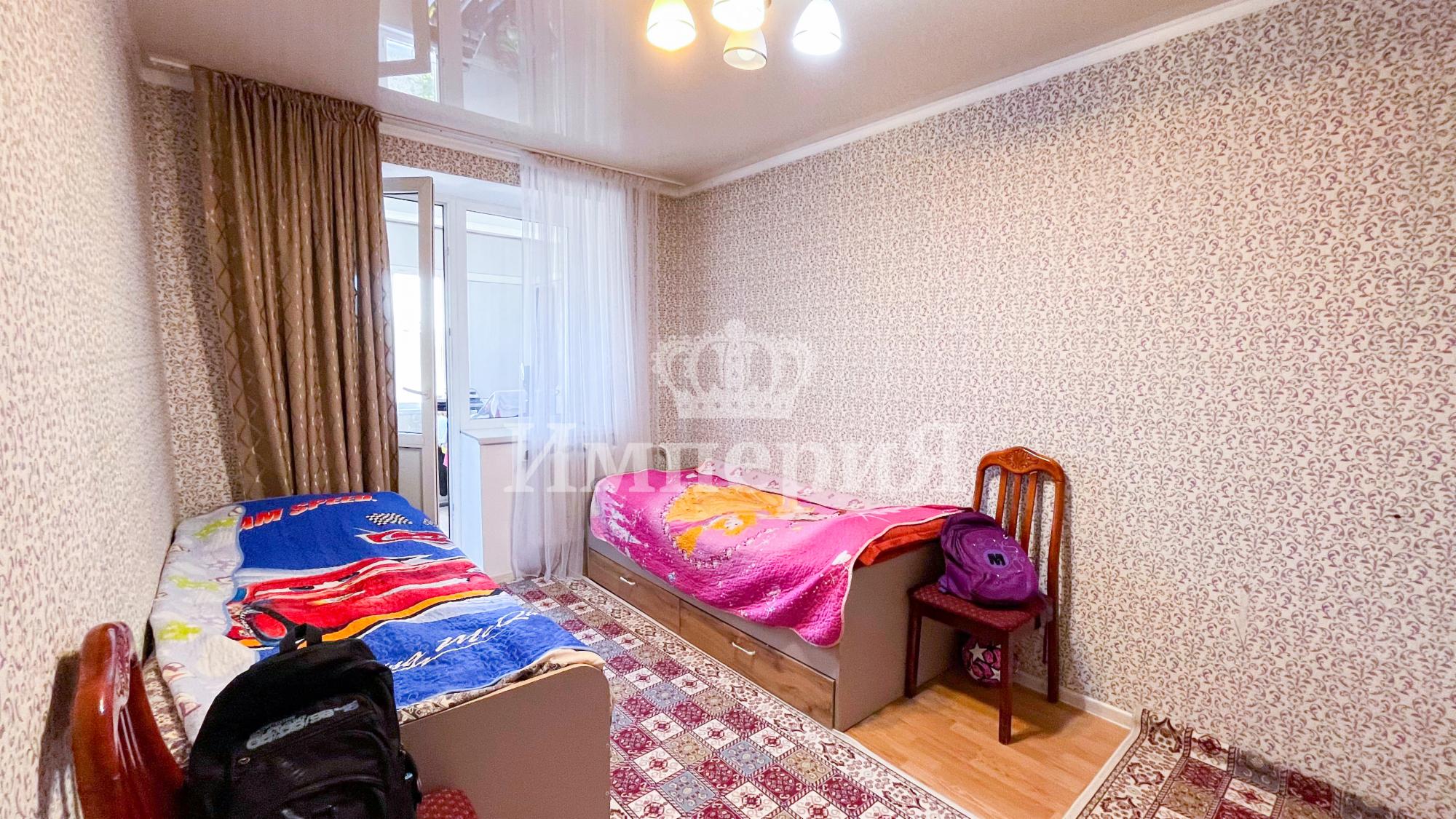 4-комнантная квартира, 98.0 м²,4 мкр за 27 600 000