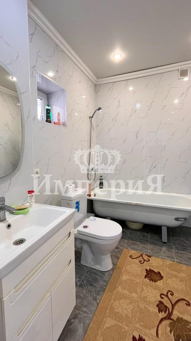 6-комнантный квартира, 216.0 м²,Болашак за 60 000 000