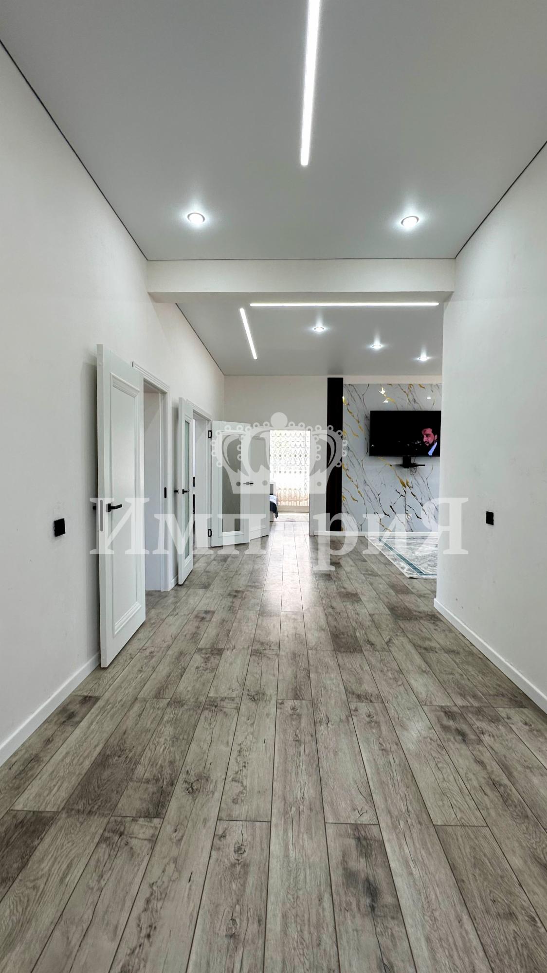 5-комнантный квартира, 141.2 м²,3 улица за 45 000 000