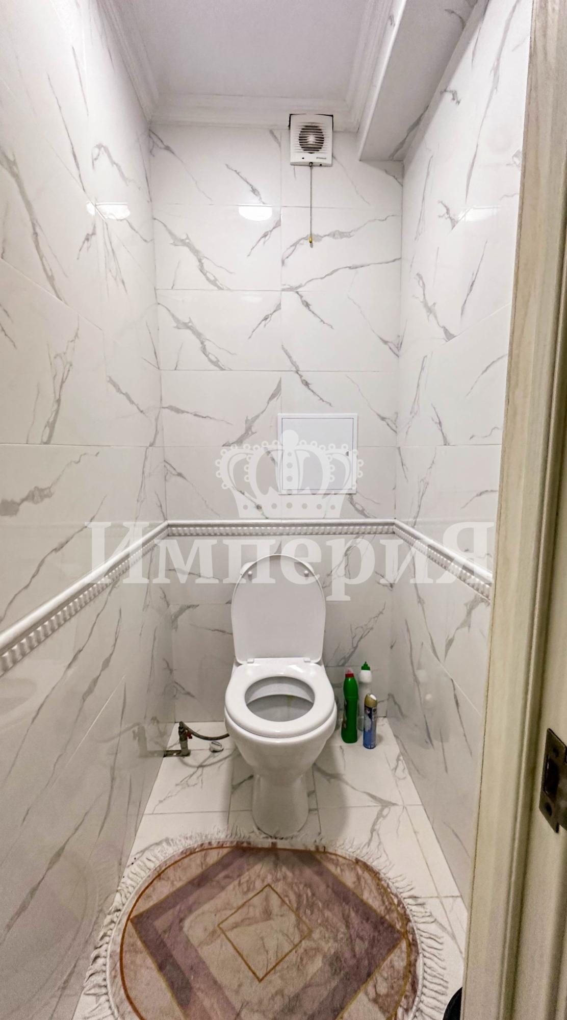 5-комнантная квартира, 176.0 м²,Назарбаева за 51 000 000