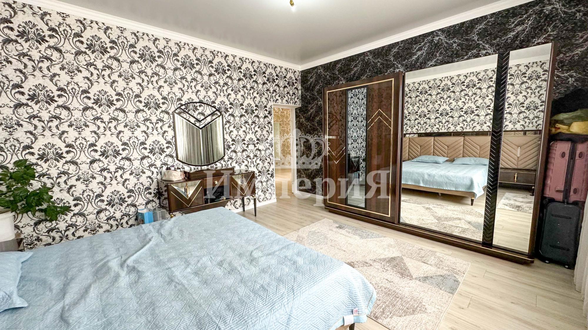 4-комнантный квартира, 165.0 м²,Дутова за 56 500 000