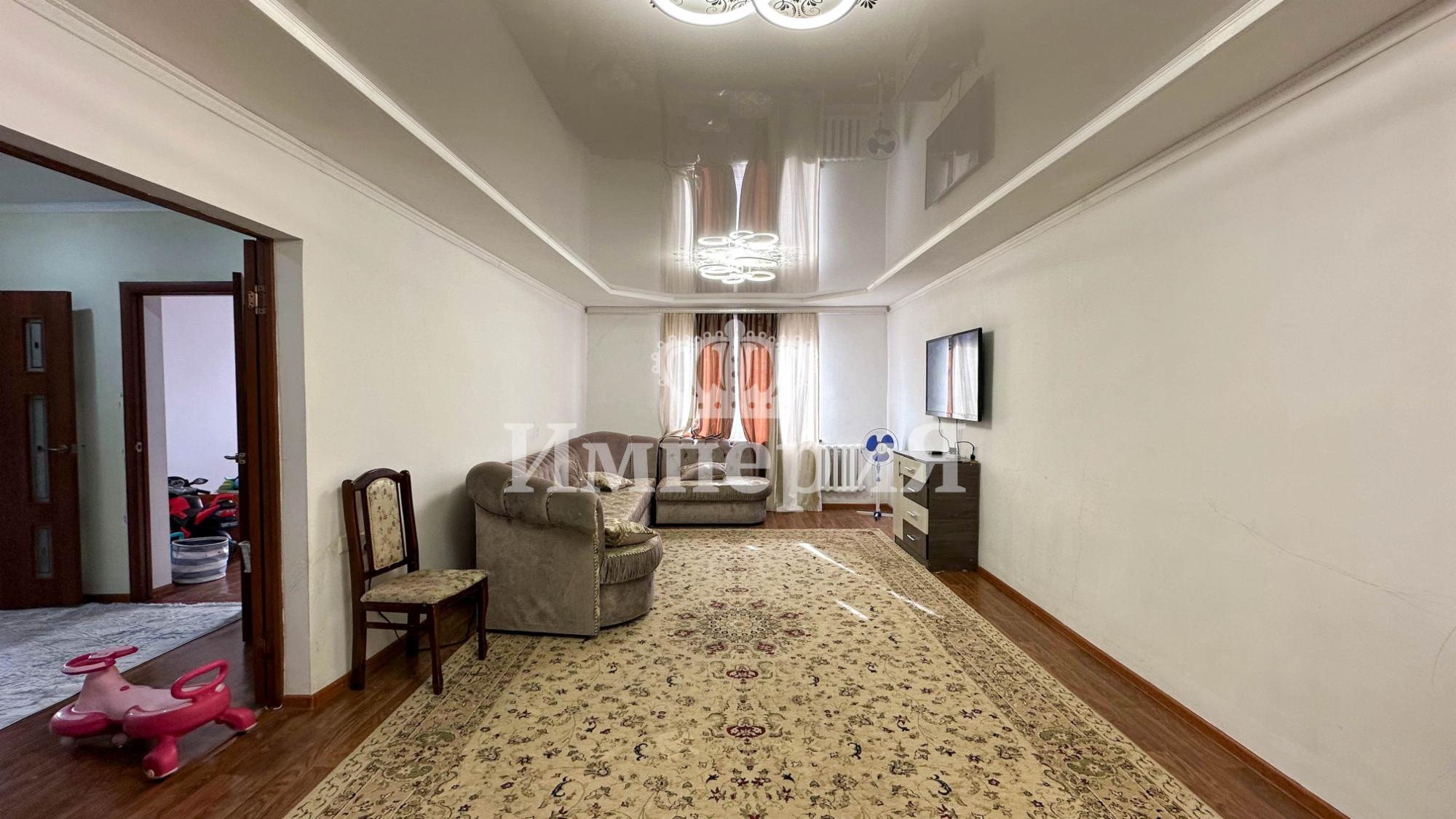 5-комнантный квартира, 113.0 м²,Жакынбаева за 21 300 000