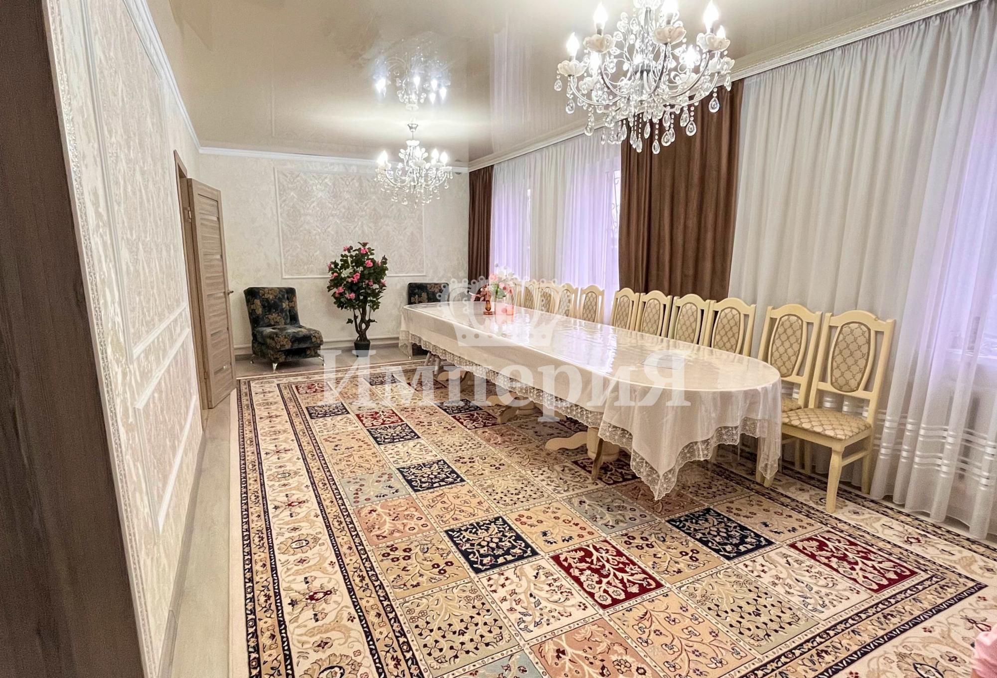 4-комнантный квартира, 145.0 м²,Жансугурова за 50 000 000